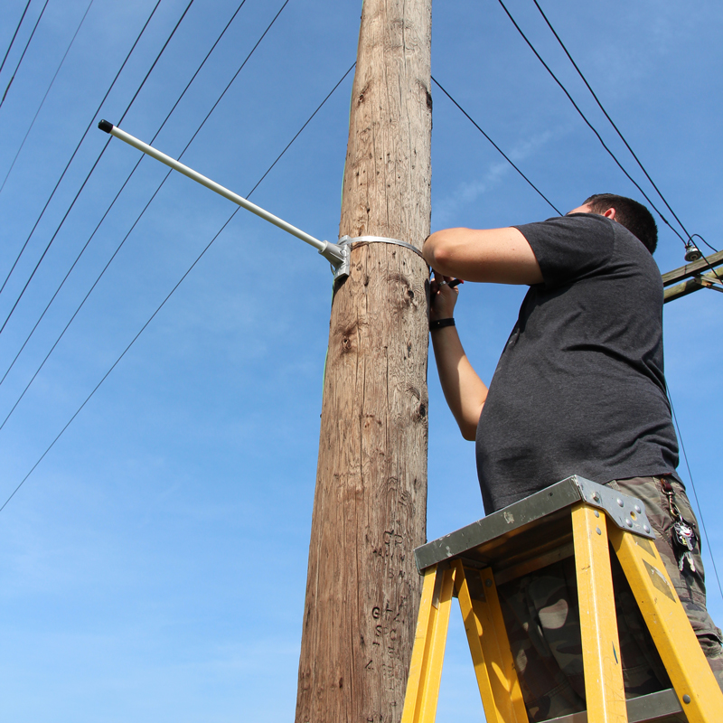 Installation of a Pole Mount Banner Bracket